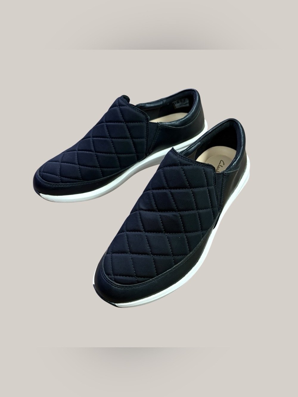 Clarks Collection Quilted Slip On Sneakers Black Women’s 10 Comfort Casual Shoes